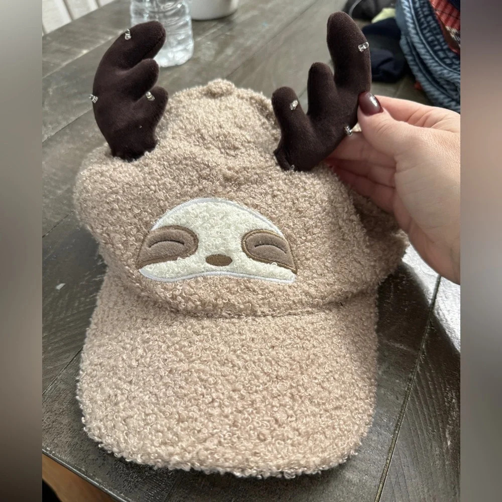 AERIE NWT Sherpa Light-Up Reindeer Baseball Cap‎ Adjustable Festive Holiday O/S